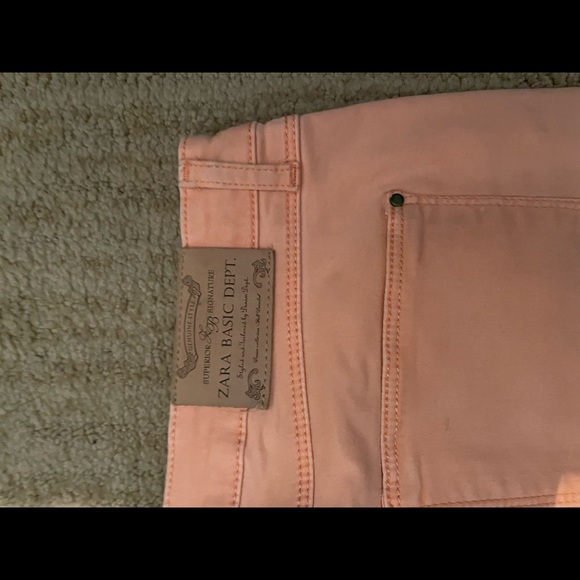 Zara skinny jeans with zipper. Peach for spring. - Picture 2 of 4